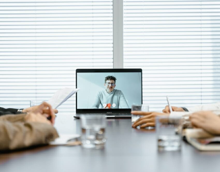 Online meeting dankzij cloudoplossingen geleverd door MINIMA